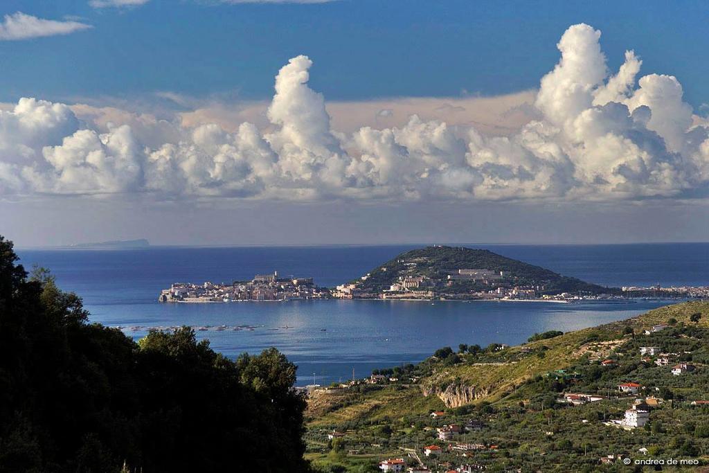 Bed & Breakfast Castello Aragonese Гаета Екстериор снимка