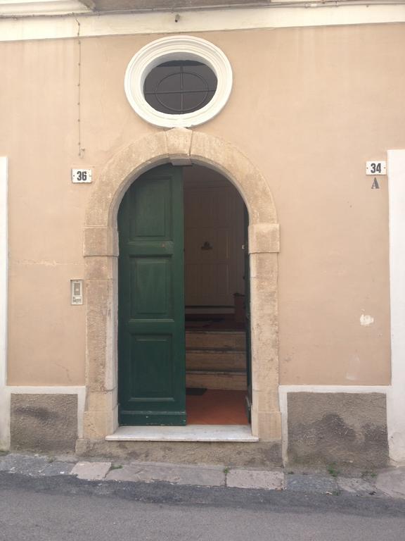 Bed & Breakfast Castello Aragonese Гаета Екстериор снимка